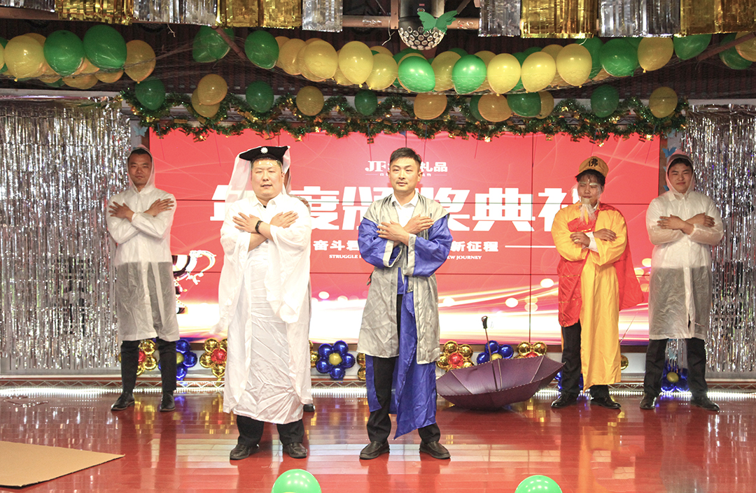 圖13.JPG