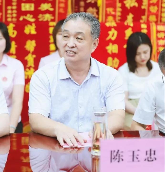 圖11.jpg